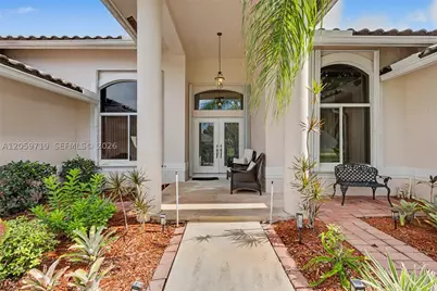 9825 Hindel, Boynton Beach, FL 33472 - Photo 4