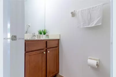 8845 W 35th #8845, Hialeah, FL 33018 - Photo 20