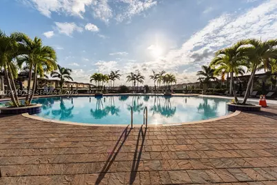 8845 W 35th #8845, Hialeah, FL 33018 - Photo 26