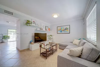 5555 Ludlam #106, South Miami, FL 33155 - Photo 2