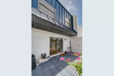 5555 Ludlam #106, South Miami, FL 33155 - Photo 22