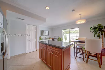 5555 Ludlam #106, South Miami, FL 33155 - Photo 12