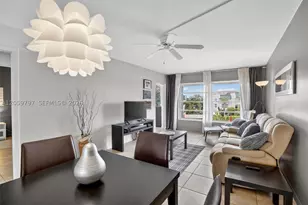 7897 Golf Circle, Margate, FL 33063 - Photo 1