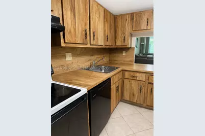 8340 Sands Point #p107, Tamarac, FL 33321 - Photo 2