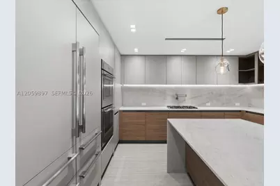 20001 NE 25th, Miami, FL 33180 - Photo 22