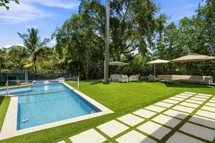 20001 NE 25th, Miami, FL 33180 - Photo 90