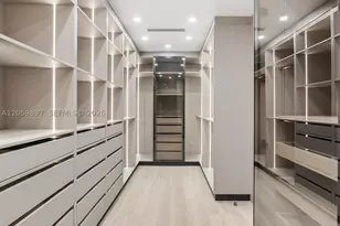 20001 NE 25th, Miami, FL 33180 - Photo 32