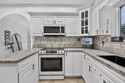6601 SW 6th, Pembroke Pines, FL 33023 - Photo 12