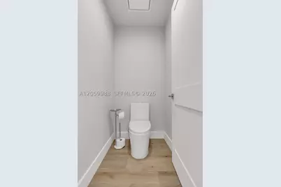 92 SW 3rd #5204, Miami, FL 33130 - Photo 20