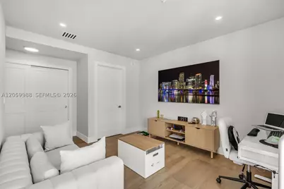 92 SW 3rd #5204, Miami, FL 33130 - Photo 10