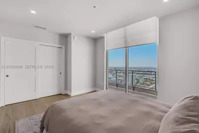92 SW 3rd #5204, Miami, FL 33130 - Photo 18