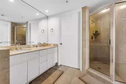 848 Brickell Key #1102, Miami, FL 33131 - Photo 32
