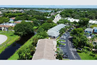309 W Hemingway, Margate, FL 33063 - Photo 6