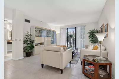 900 NE 195th #109, Miami, FL 33179 - Photo 8