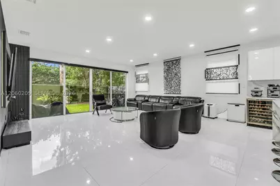 9730 NW 74th, Doral, FL 33178 - Photo 24