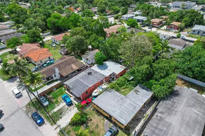 578 NW 97th, Miami, FL 33150 - Photo 50