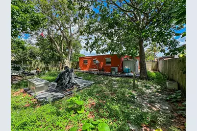 578 NW 97th, Miami, FL 33150 - Photo 70
