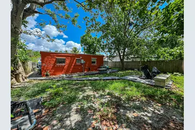 578 NW 97th, Miami, FL 33150 - Photo 72