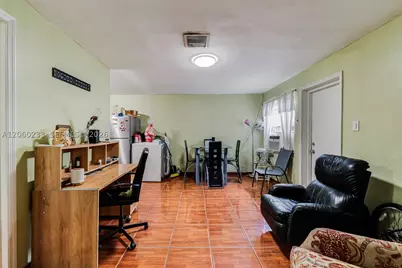 578 NW 97th, Miami, FL 33150 - Photo 14