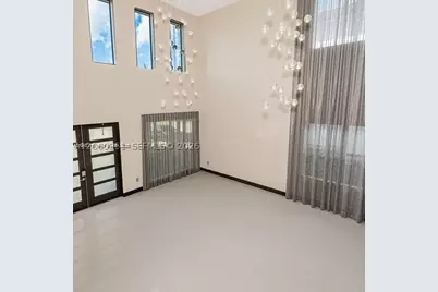 8981 NW 154th #8981, Miami Lakes, FL 33018 - Photo 4