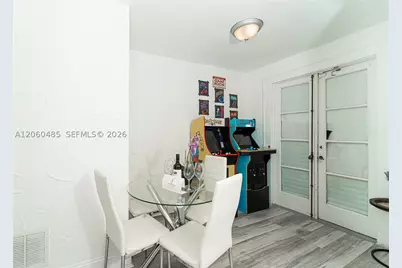 626 NE 4th, Hallandale, FL 33009 - Photo 12