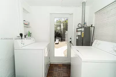 626 NE 4th, Hallandale, FL 33009 - Photo 22