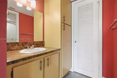 4054 N Pine Island #2B, Sunrise, FL 33351 - Photo 12