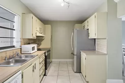 4054 N Pine Island #2B, Sunrise, FL 33351 - Photo 20