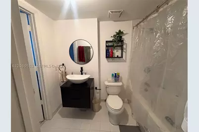 690 SW 1st #1132, Miami, FL 33130 - Photo 6