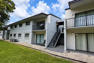 7095 NW 179th, Hialeah, FL 33015 - Photo 1