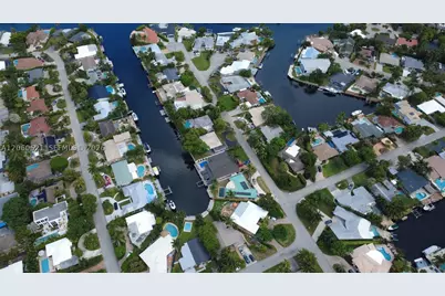 2416 NE 19th, Wilton Manors, FL 33305 - Photo 26