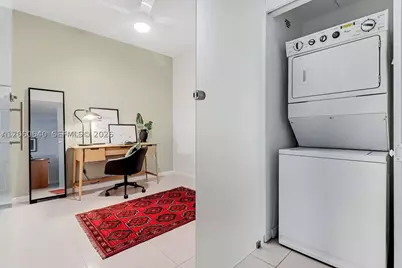 253 NE 2nd #508, Miami, FL 33132 - Photo 12
