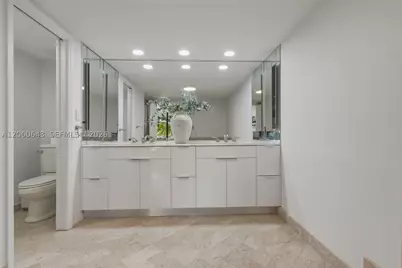 2 Grove Isle #B301, Miami, FL 33133 - Photo 14