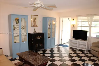 5300 Washington #H134, Hollywood, FL 33021 - Photo 14