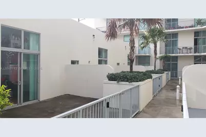 2100 Van Buren #103, Hollywood, FL 33020 - Photo 16
