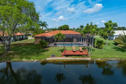 424 Sailboat, Weston, FL 33326 - Photo 4