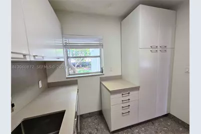 2724 SW 36th, Miami, FL 33133 - Photo 8