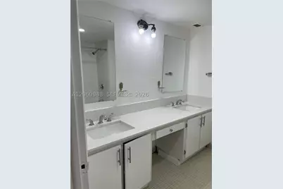 920 NE 199th #309-3J, Miami, FL 33179 - Photo 16
