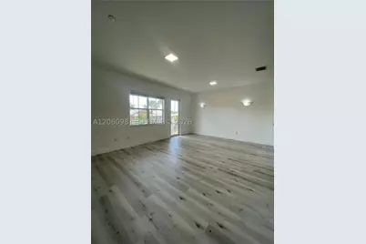 412 SW 13th #412, Fort Lauderdale, FL 33312 - Photo 14