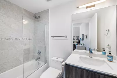 488 NE 18th #401, Miami, FL 33132 - Photo 14