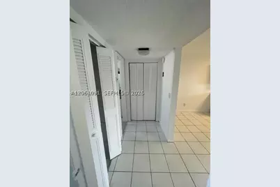 30 SE 4th #214, Hallandale Beach, FL 33009 - Photo 8
