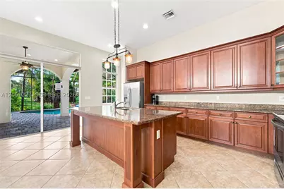 10726 NW 80th, Parkland, FL 33076 - Photo 8