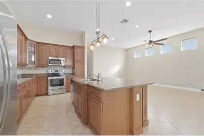 10726 NW 80th, Parkland, FL 33076 - Photo 14