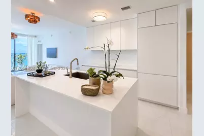 700 NE 24th #3004, Miami, FL 33137 - Photo 4