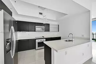 90 SW 3rd, Miami, FL 33130 - Photo 2