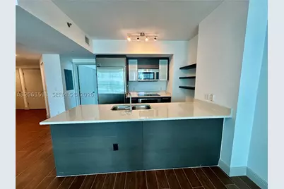 500 Brickell #2407, Miami, FL 33131 - Photo 4