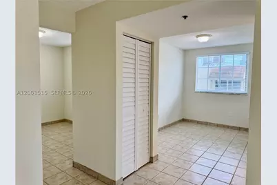 601 SW 37th #303, Miami, FL 33135 - Photo 12