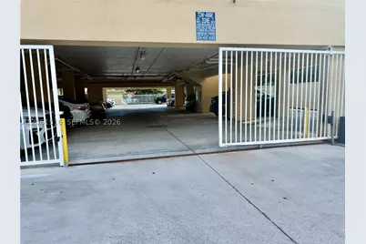 601 SW 37th #303, Miami, FL 33135 - Photo 8