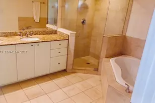 600 W Las Olas, Fort Lauderdale, FL 33312 - Photo 6