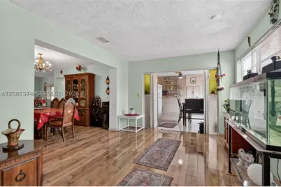 6861 SW 1st, Pembroke Pines, FL 33023 - Photo 10